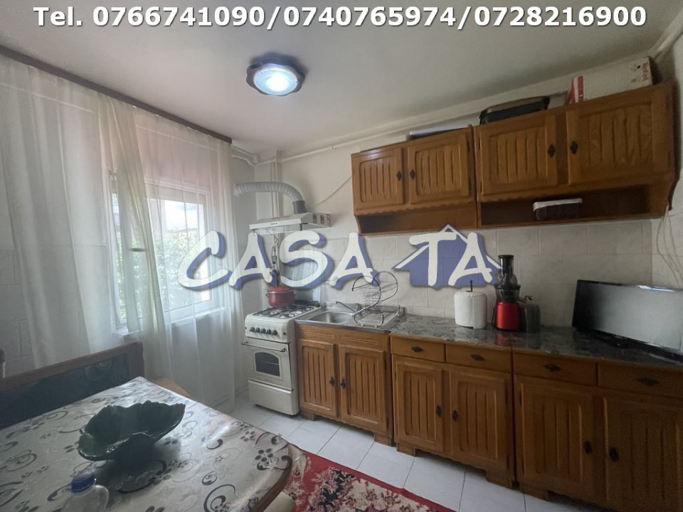 Apartament 2 Camere, Etaj 1, Strada Aleea Teilor - Zona Mall