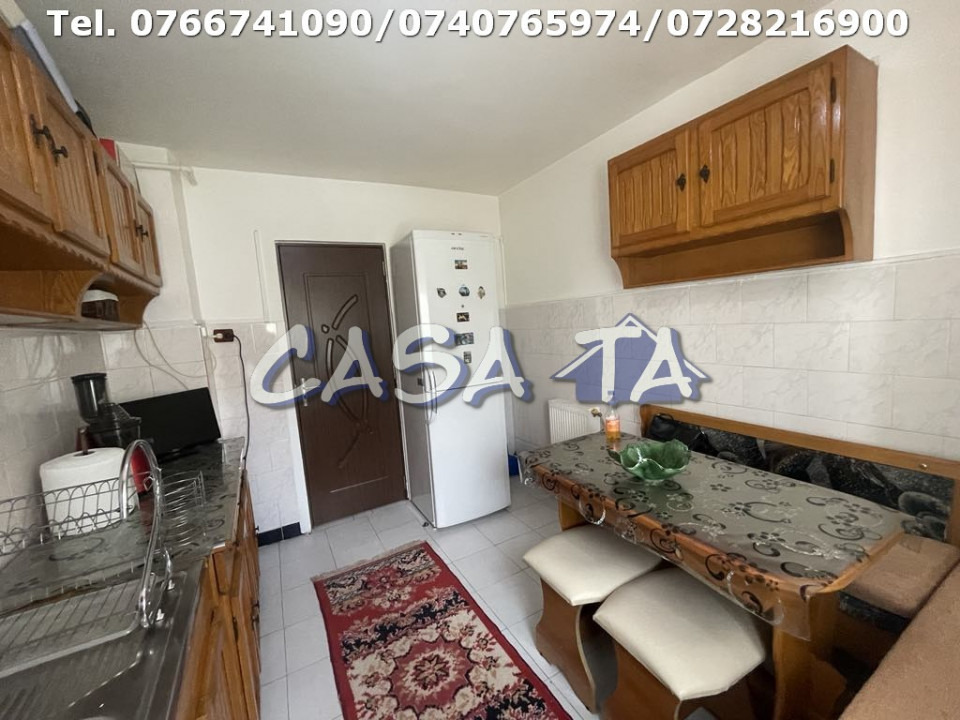 Apartament 2 Camere, Etaj 1, Strada Aleea Teilor - Zona Mall
