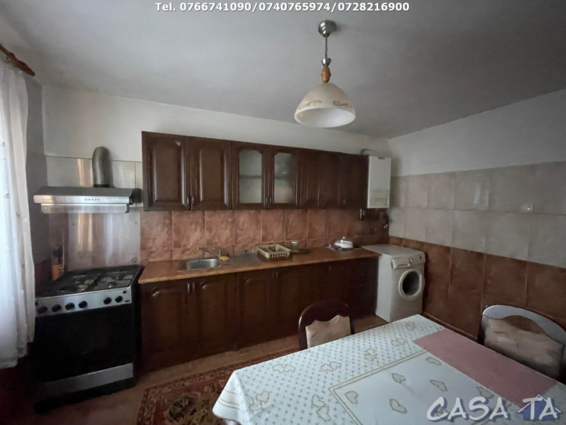 Casa 5 Camere D+P+1, Strada Dr. Nicolae Hasnas