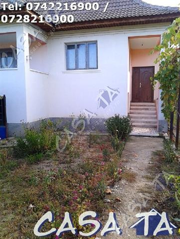 Casa si teren aferent Turburea