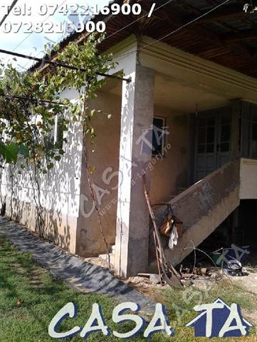Casa si teren aferent Turburea