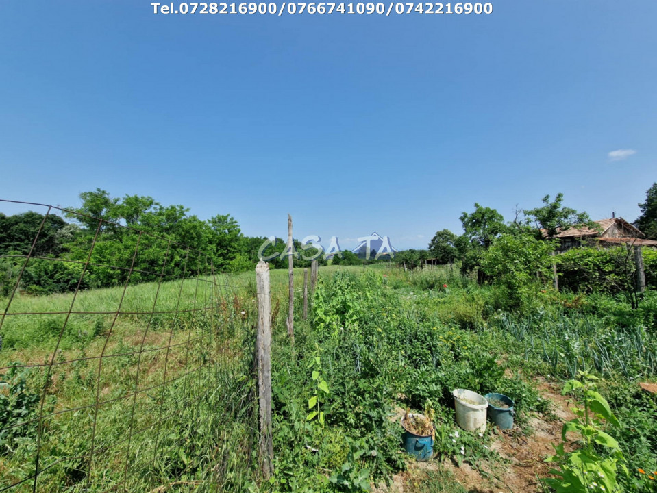 Casa + teren 3792 mp, situata în Scoarta - Budieni
