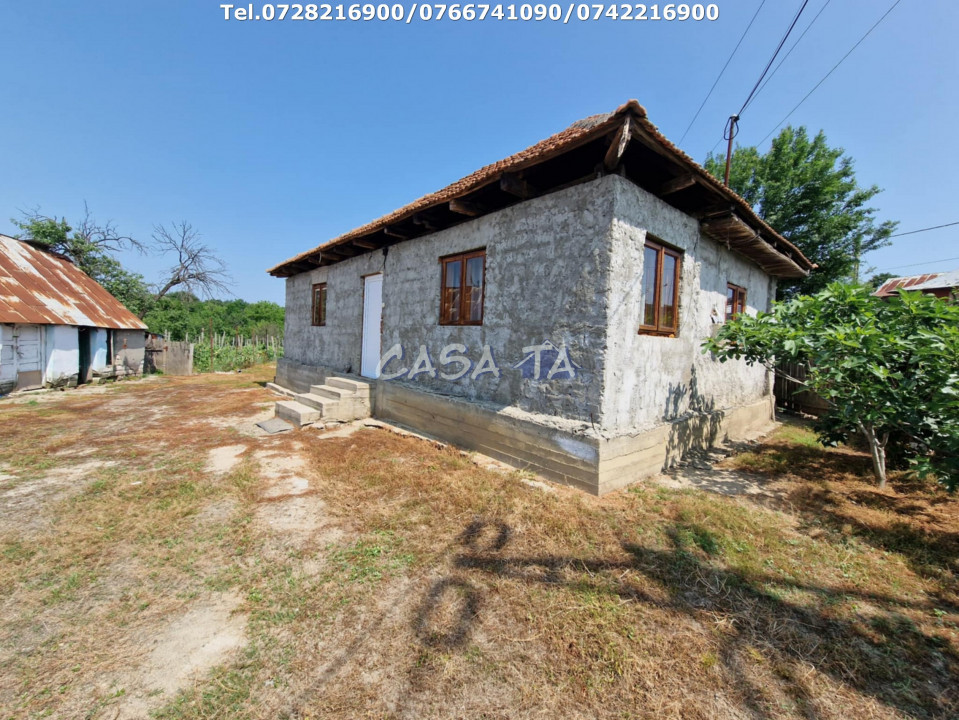 Casa + teren 3792 mp, situata în Scoarta - Budieni