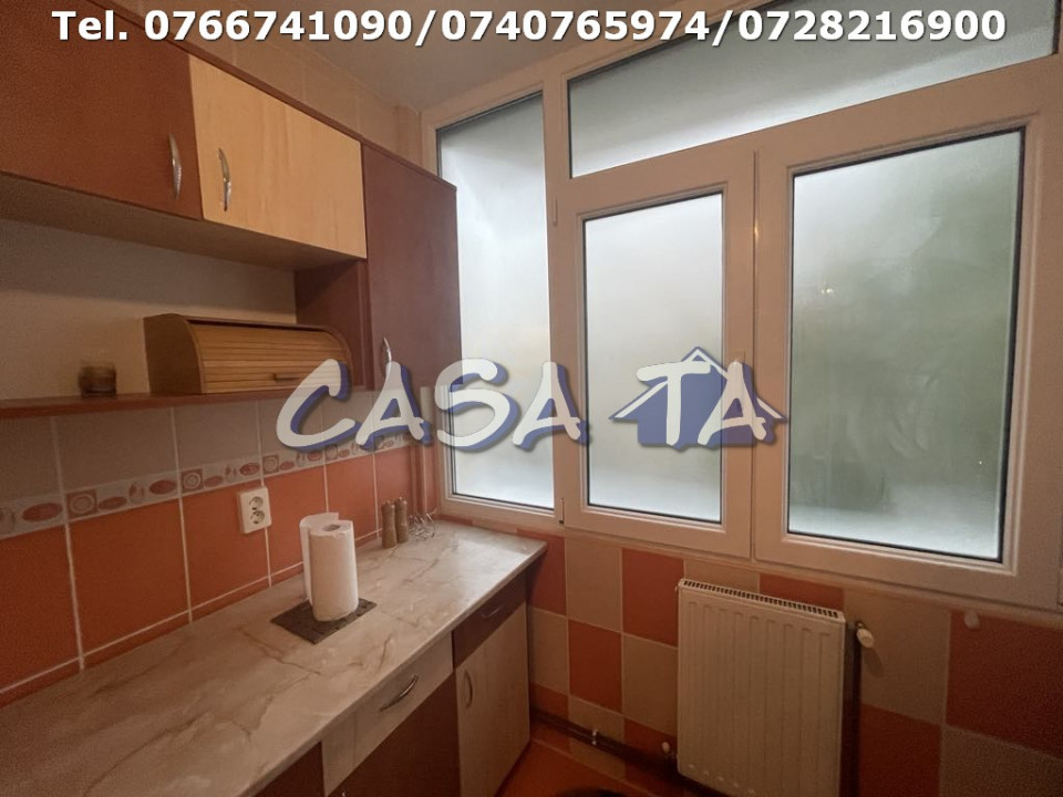 Apartament 2 Camere, Etaj 1, Strada Plevnei - Zona Centrala 