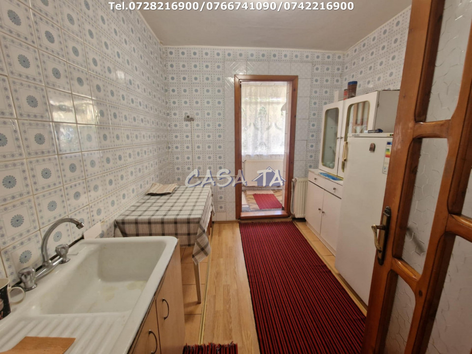 Apartament 4 camere, situat în Târgu Jiu, Str. 22 Decembrie 1989 