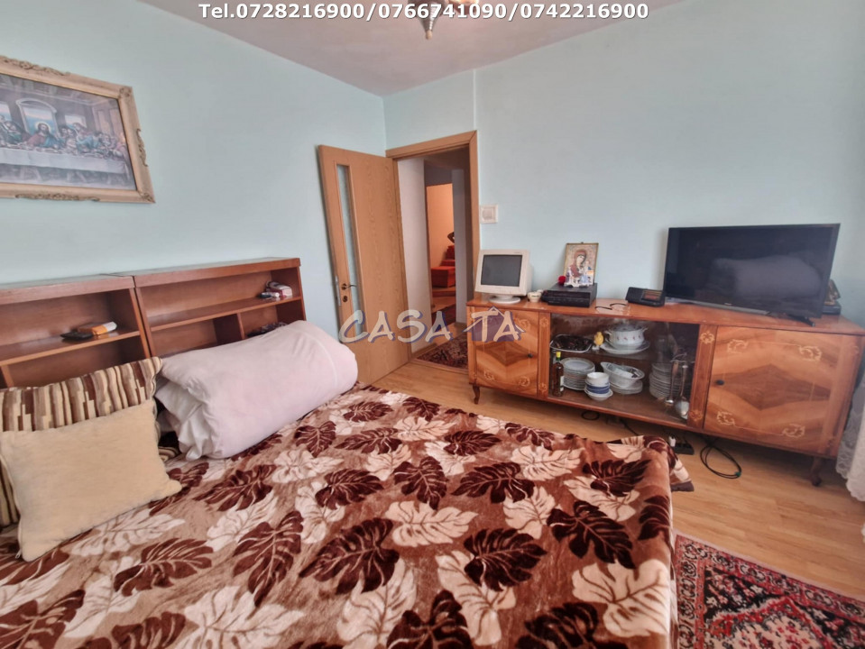 Apartament 4 camere, situat în Târgu Jiu, Str. 22 Decembrie 1989 