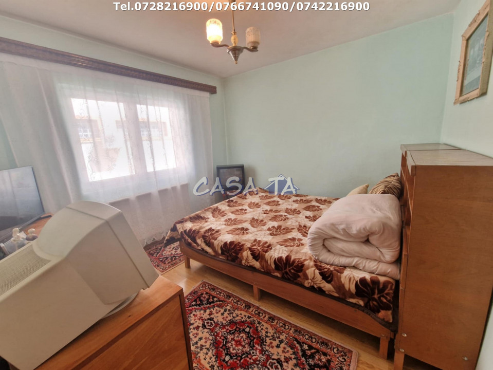 Apartament 4 camere, situat în Târgu Jiu, Str. 22 Decembrie 1989 