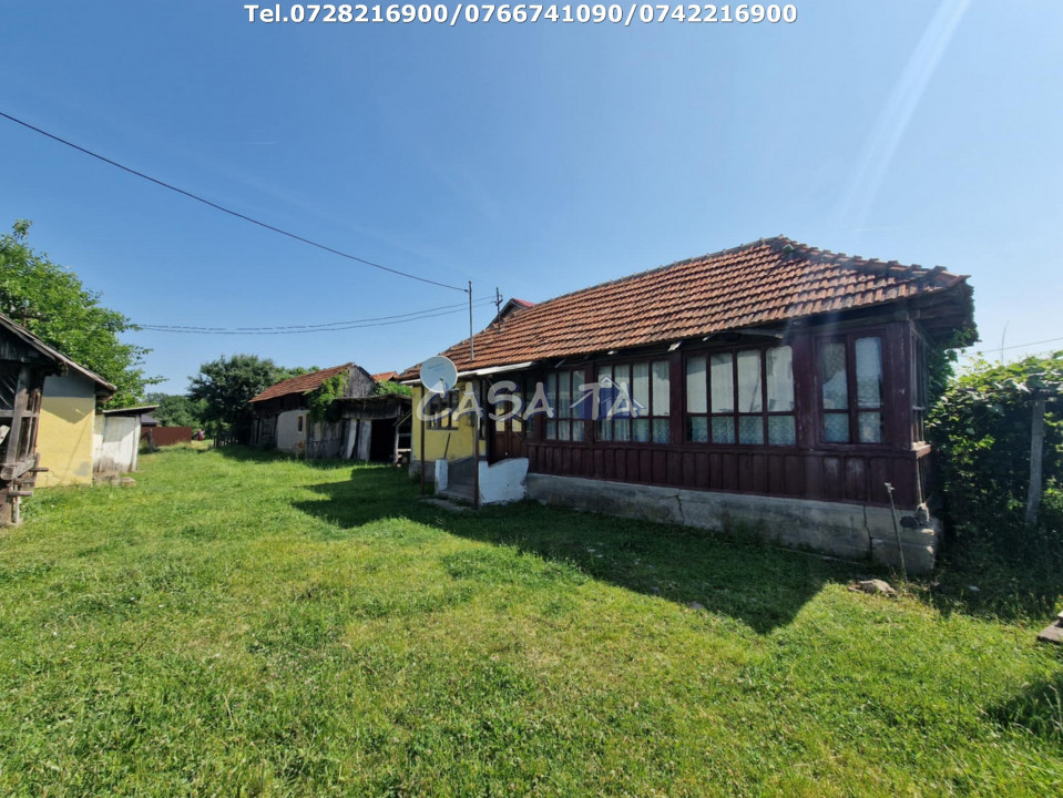 Casa 3 Camere + Teren si Anexe, Tîrculesti- Danesti