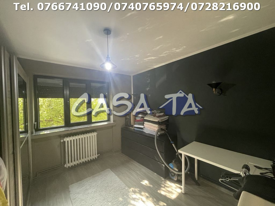 Apartament 3 Camere, Etaj 1, Strada Nicolae Balcescu - Zona Centrala