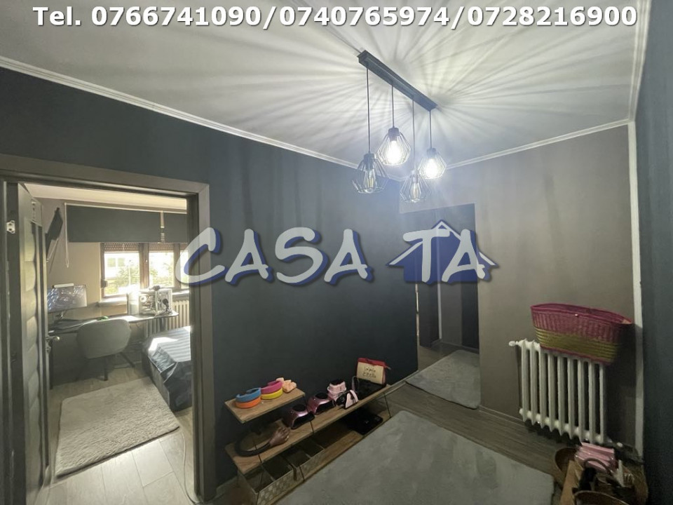 Apartament 3 Camere, Etaj 1, Strada Nicolae Balcescu - Zona Centrala