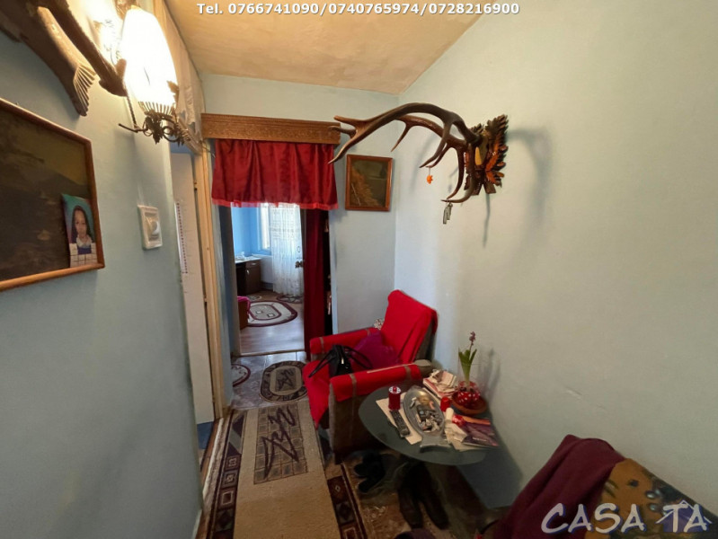 Apartament 3 Camere, Etaj 4 (acoperis), Strada Agriculturii