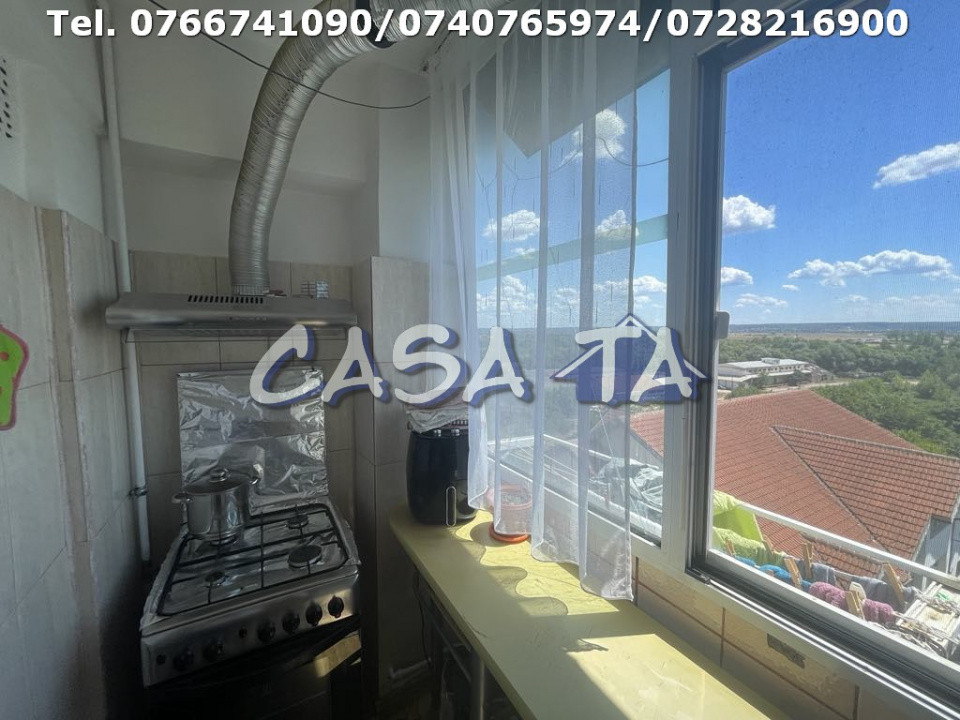 Apartament 2 Camere, Etaj 8/10 (lift nou), Strada Aleea Plopilor