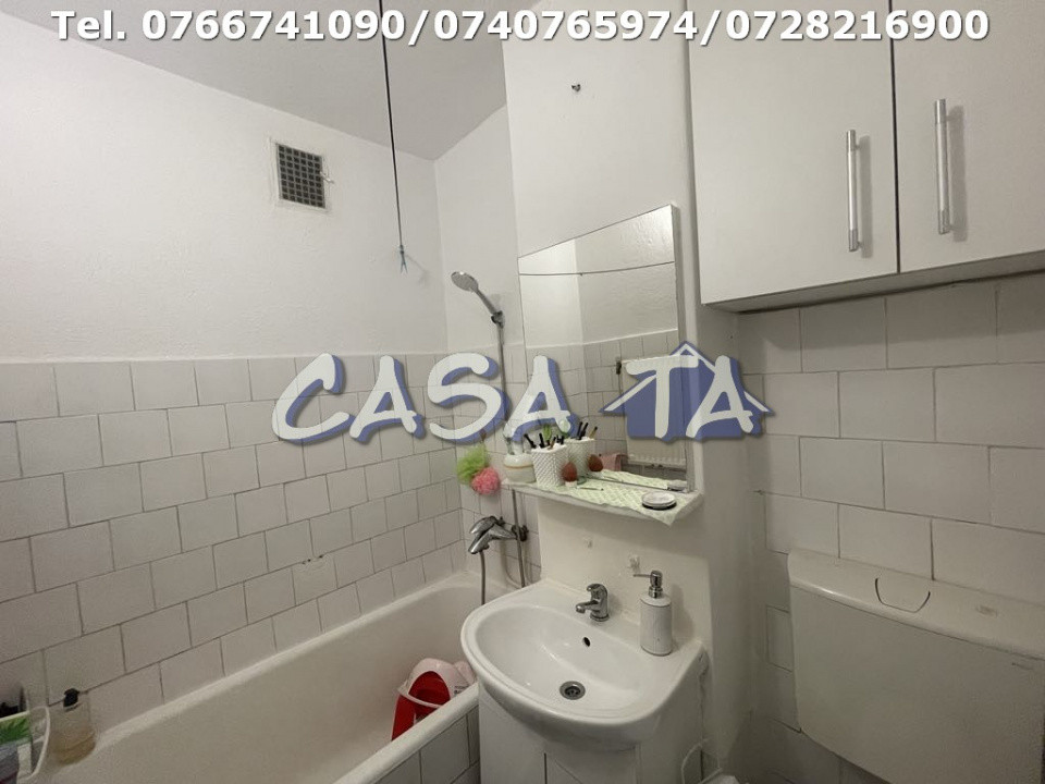Apartament 2 Camere, Etaj 8/10 (lift nou), Strada Aleea Plopilor