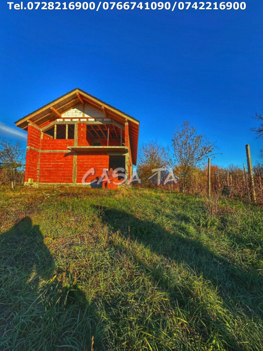 Casa situata în Lelești P+M (La Rosu)