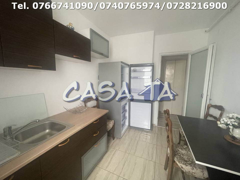Apartament 3 Camere, Etaj 3, Strada Aleea Unirii - Zona Centrala 