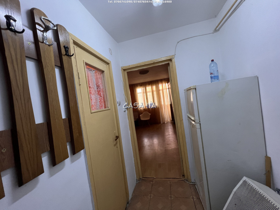 Garsoniera Tip ,,Studio", Semicentral, Targu Jiu, Str. Garofitei, Parter