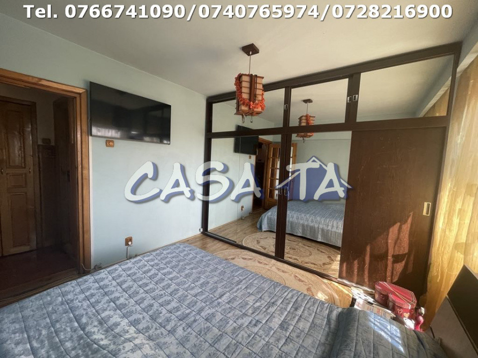 Apartament 4 Camere, Etaj 4, Strada 22 Decembrie 1989